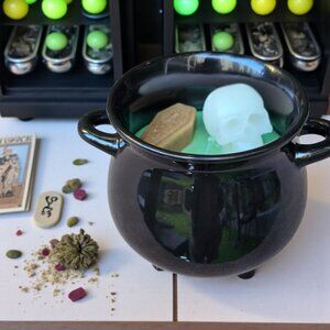Handmade ✦ Witch’s Cauldron Candle ✦ Coffee Cake Vanilla Cinnamon Brandy Soy Wax